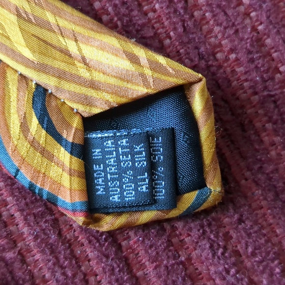 Jimmy Pike Desert Designs Silk Tie - Picture 4 of 4